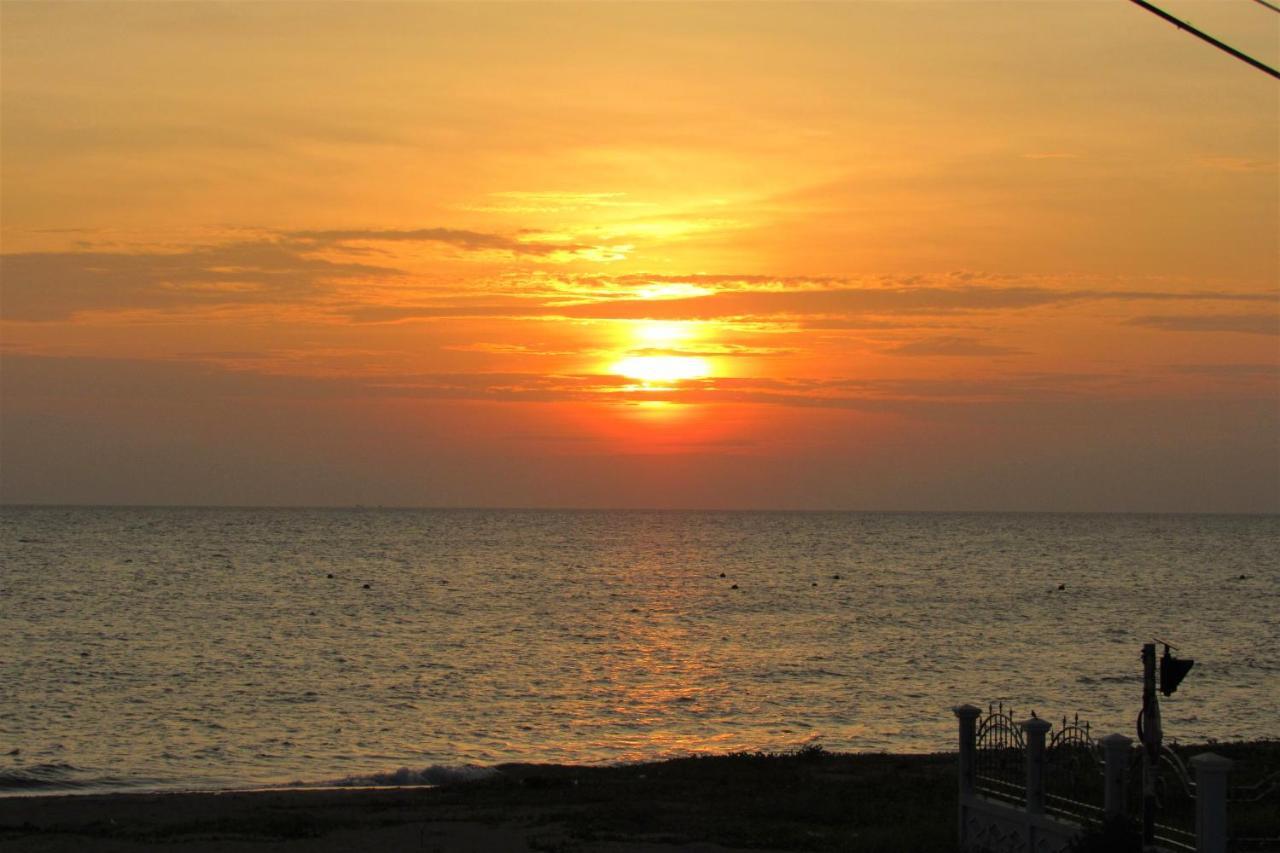 The Sunrise Beach Cafe And Guesthouse Ban Tha Khoi Esterno foto
